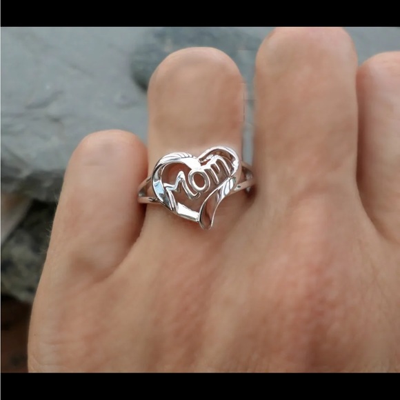 New Women’s 925 Silver Beautiful Romantic Mom Heart - Picture 2 of 5